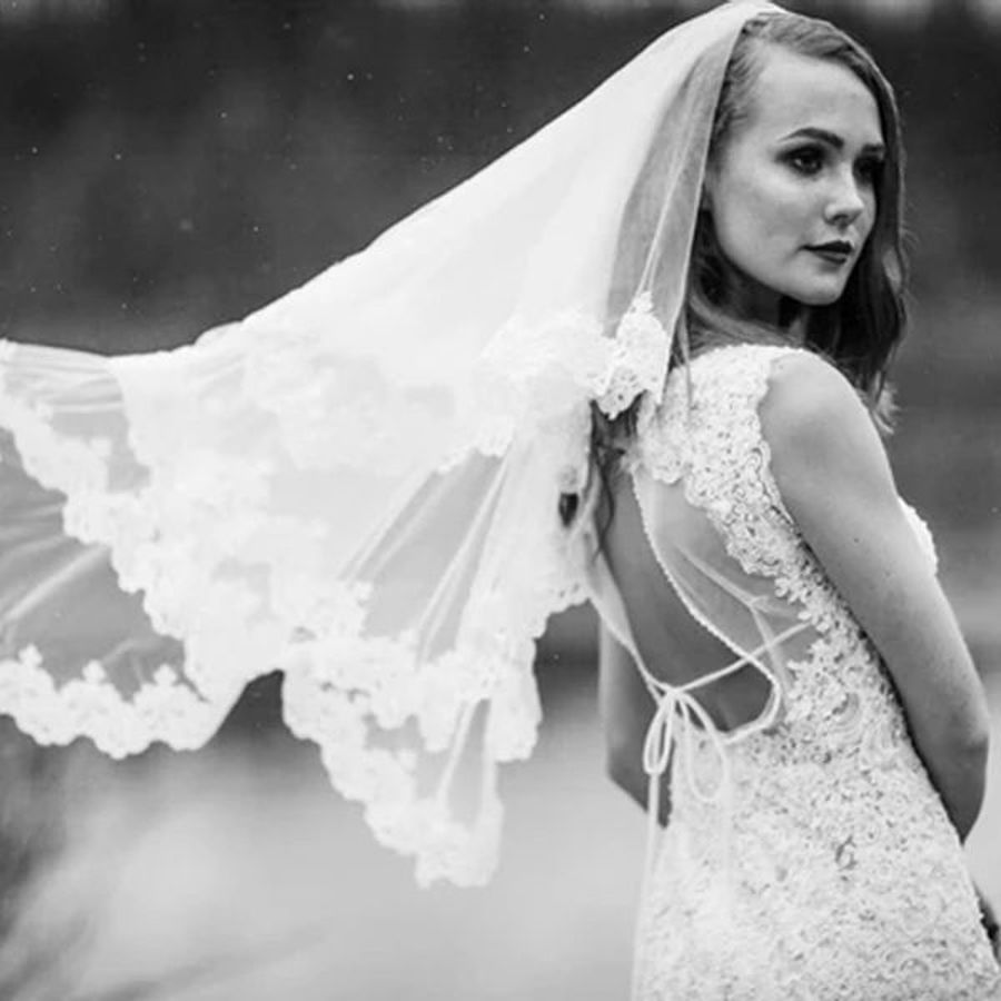 The Renaissance of the Wedding Veil: 2024's Bridal Trend